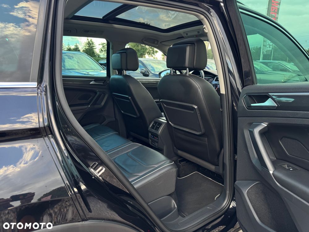 Volkswagen Tiguan 2.0 TDI SCR 4MOTION DSG Highline - 28