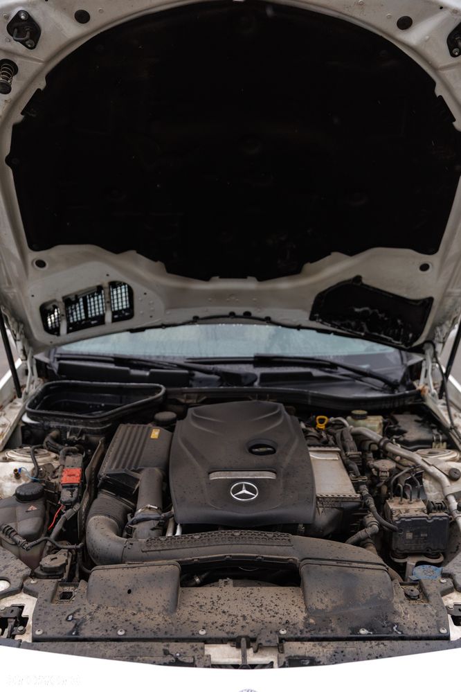Mercedes-Benz SLK 300 9G-TRONIC - 15