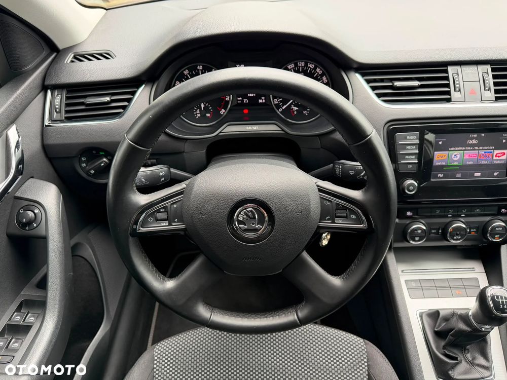 Skoda Octavia 1.4 TSI Ambition - 25