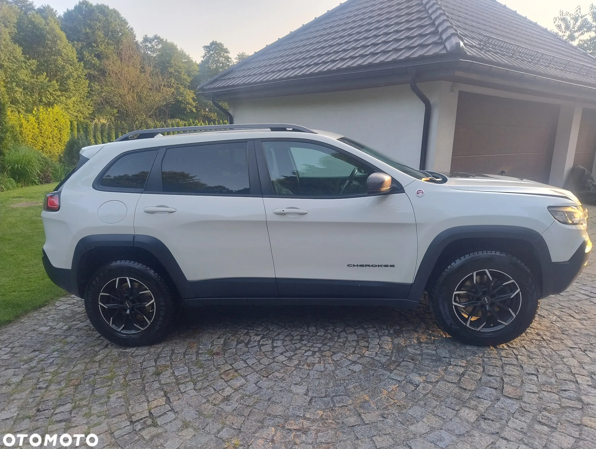 Jeep Cherokee 2.0 T Active Drive Lock Automatik Trailhawk - 29