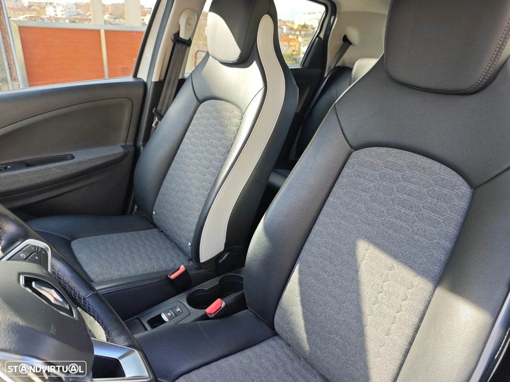 Renault Zoe (c/ Bateria) EV50 135hp Evolution - 25