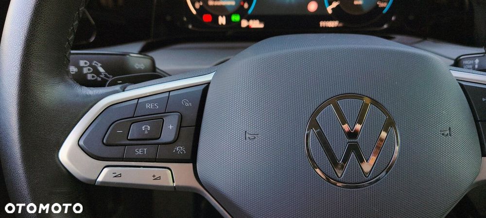 Volkswagen Golf - 17