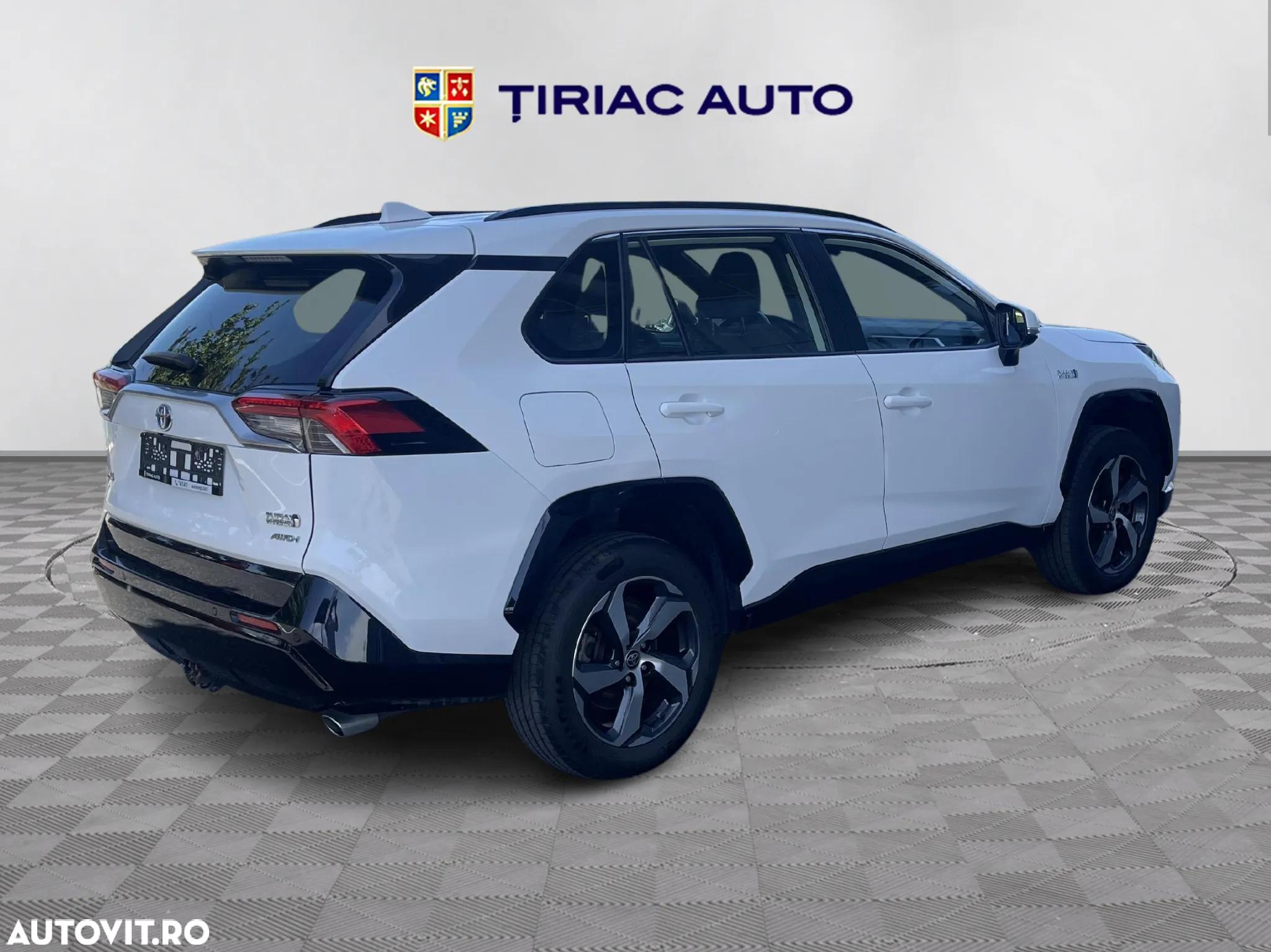 Toyota RAV4 - 5