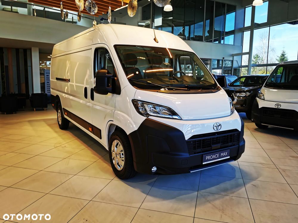 Toyota Proace Max - 12