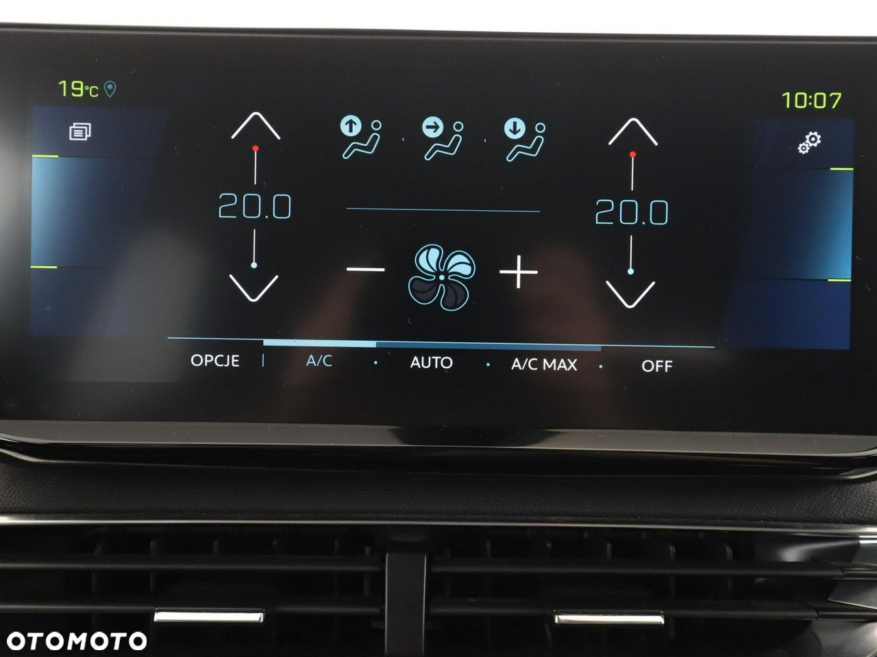 Peugeot 3008 1.6 PureTech Hybrid PHEV Allure S&S EAT8 - 24