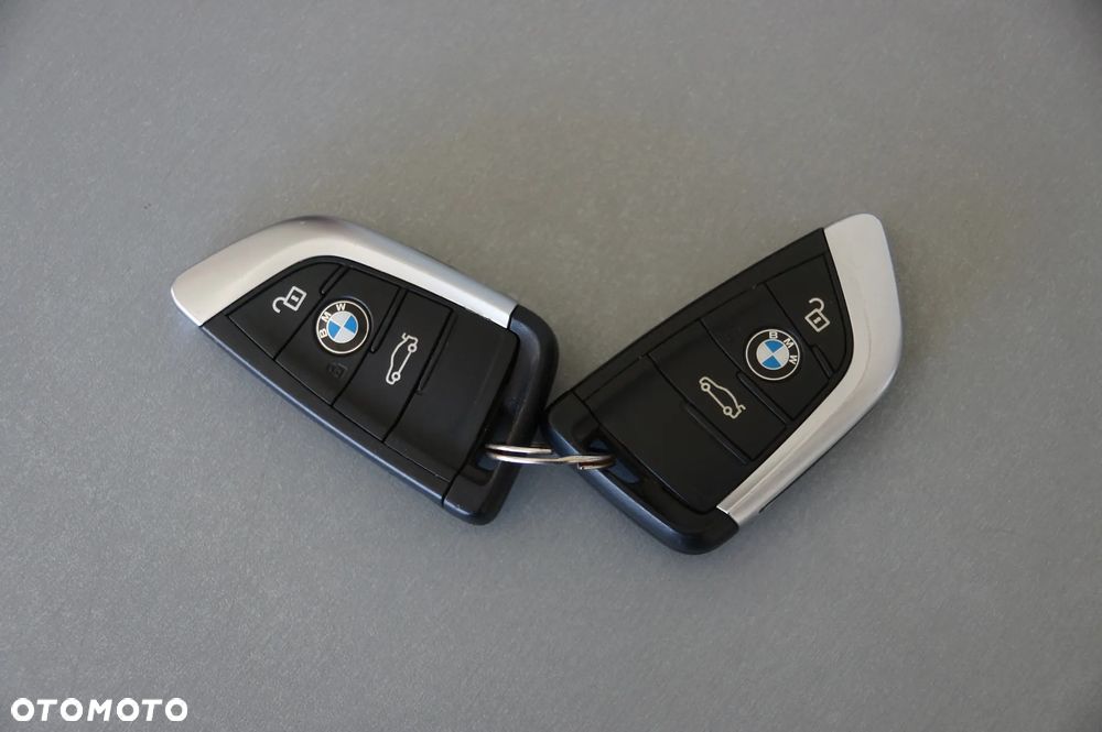 BMW X1 xDrive20d Sport Line - 34