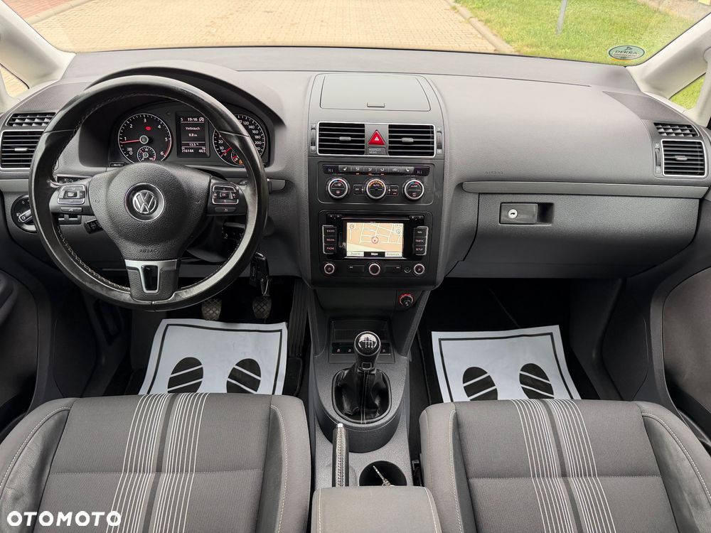 Volkswagen Touran 2.0 TDI DPF BlueMotion Technology MATCH - 7