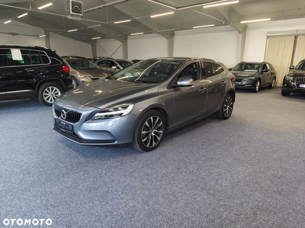 Volvo V40 D2 Drive-E SCR Momentum