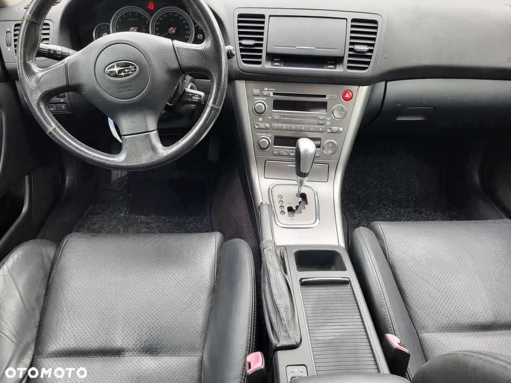 Subaru Legacy - 5