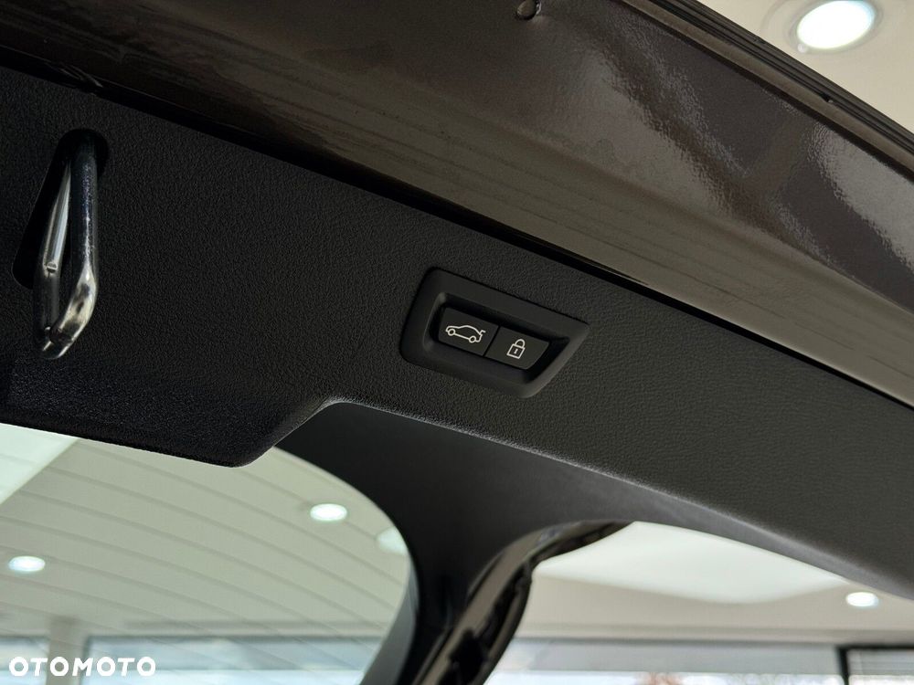 BMW X6 xDrive35i - 18