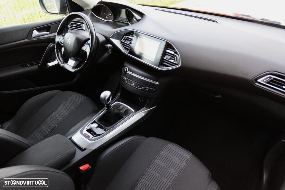 Peugeot 308 SW 1.5 BlueHDi Allure Pack - 15