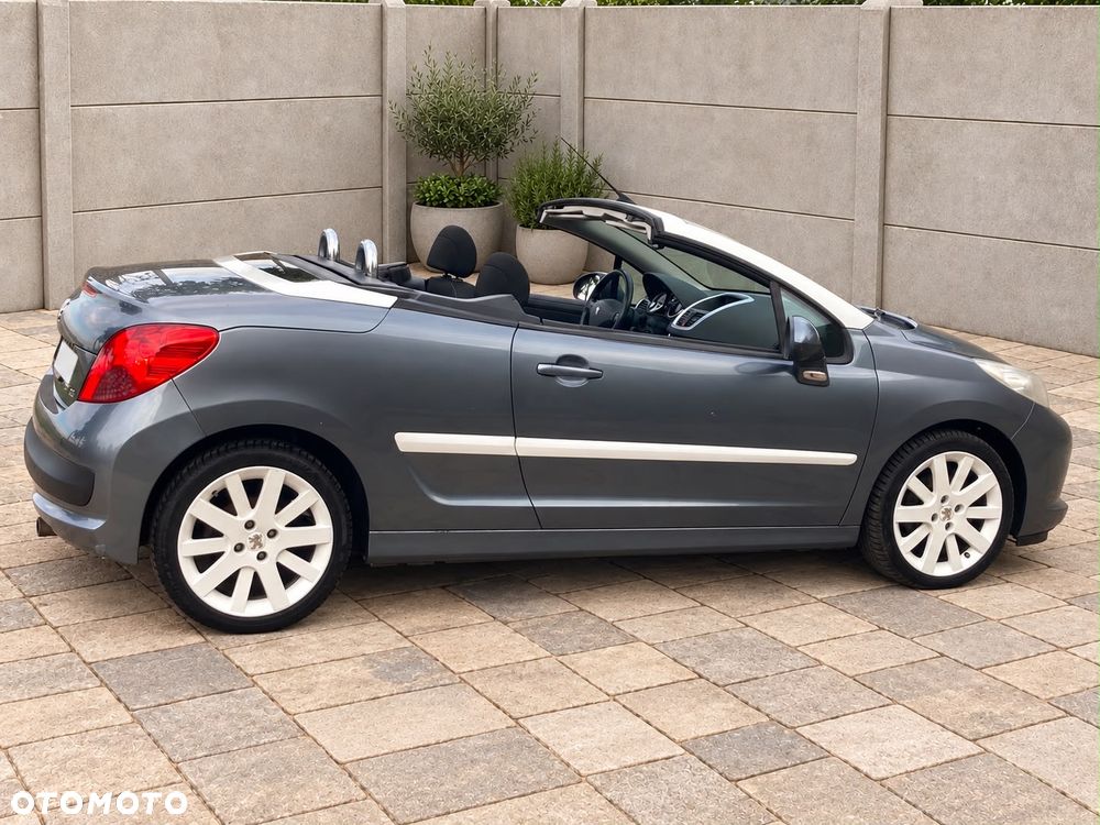 Peugeot 207 CC - 19