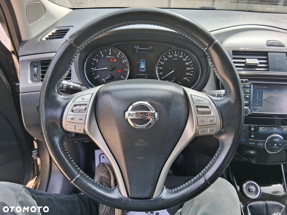 Nissan Pulsar - 16
