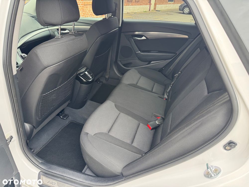 Hyundai i40 i40cw 1.6 Fifa World Cup Edition - 23