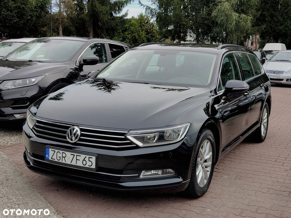 Volkswagen Passat - 6
