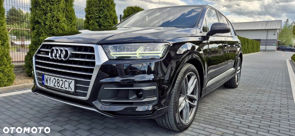 Audi Q7 - 7