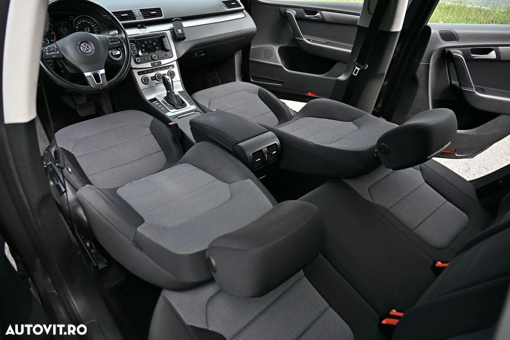 Volkswagen Passat Variant 2.0 TDI DSG BlueMotion Technology Comfortline - 14