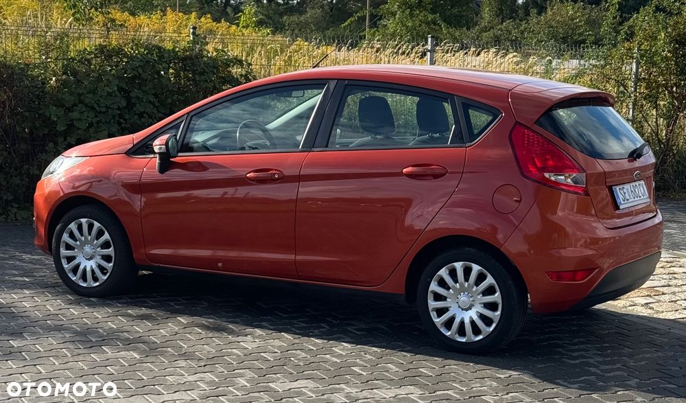 Ford Fiesta - 11