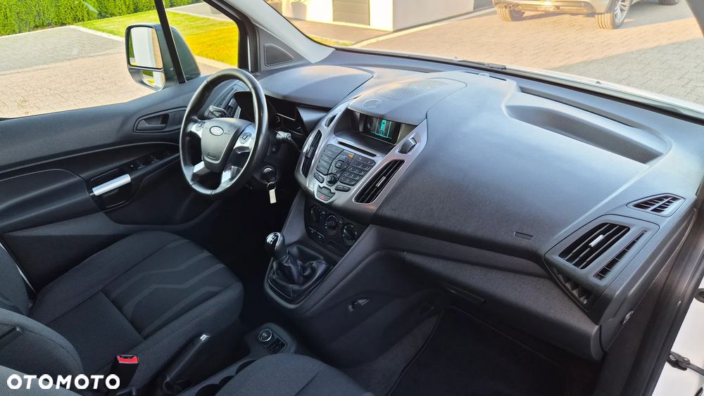Ford Tourneo Connect 1.5TDCi Titanium - 15