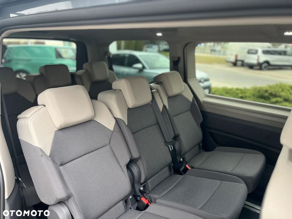Volkswagen Multivan 2.0 TDI L2 Family DSG - 17