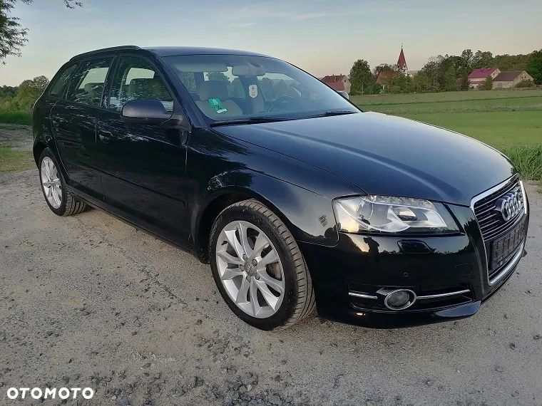 Audi A3 Sportback 2.0 TDI DPF Attraction - 2