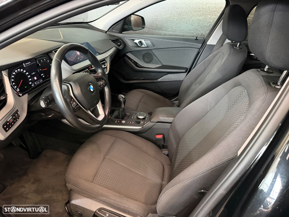 BMW 118 i Advantage - 5