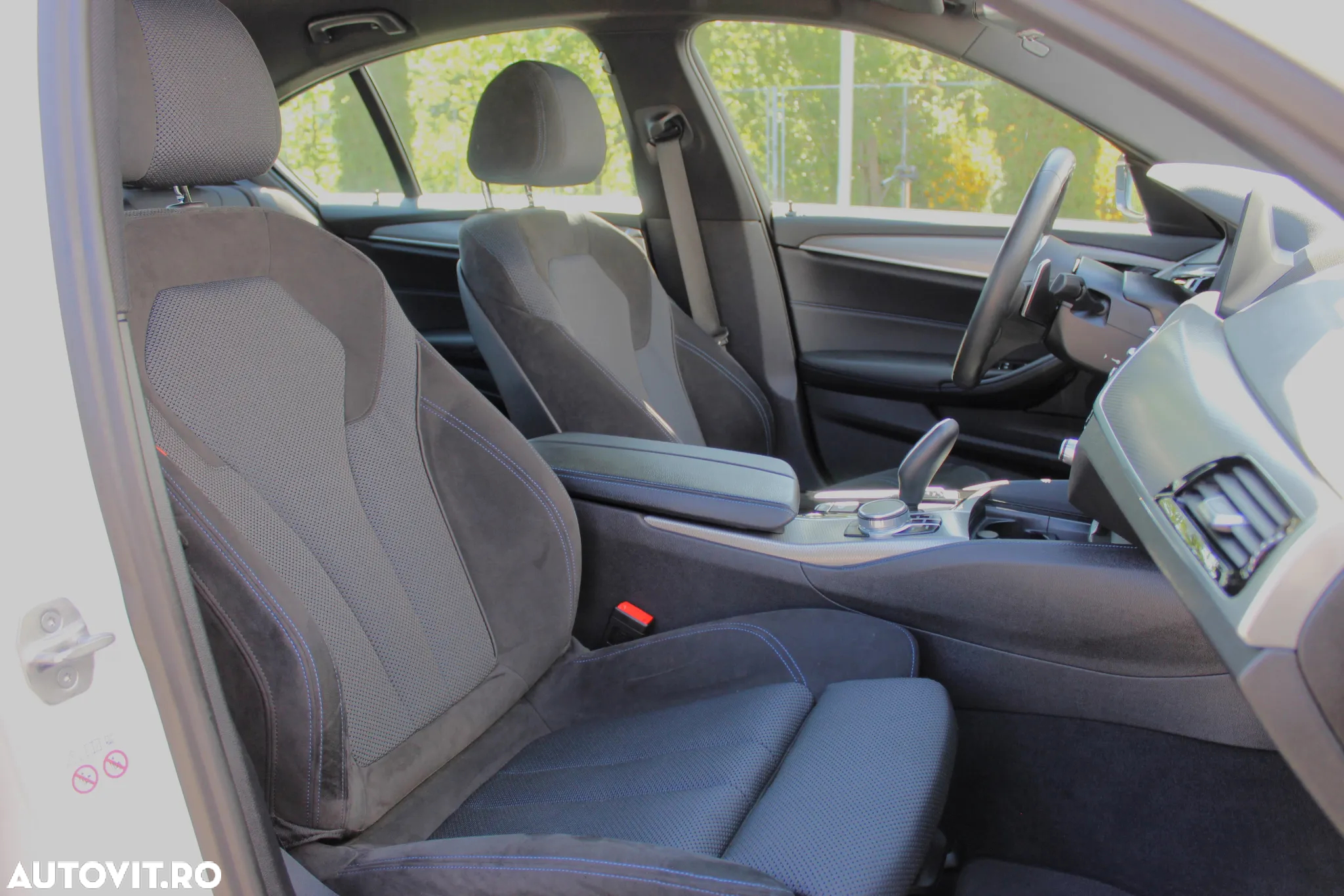 BMW Seria 5 530e xDrive AT PHEV - 11