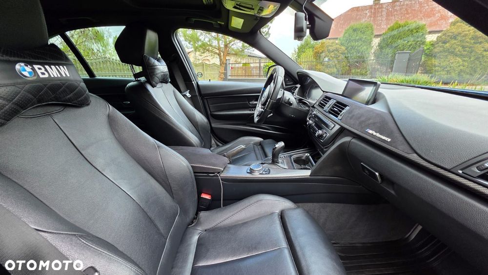 BMW Seria 3 335i xDrive Sport-Aut Sport Line - 22