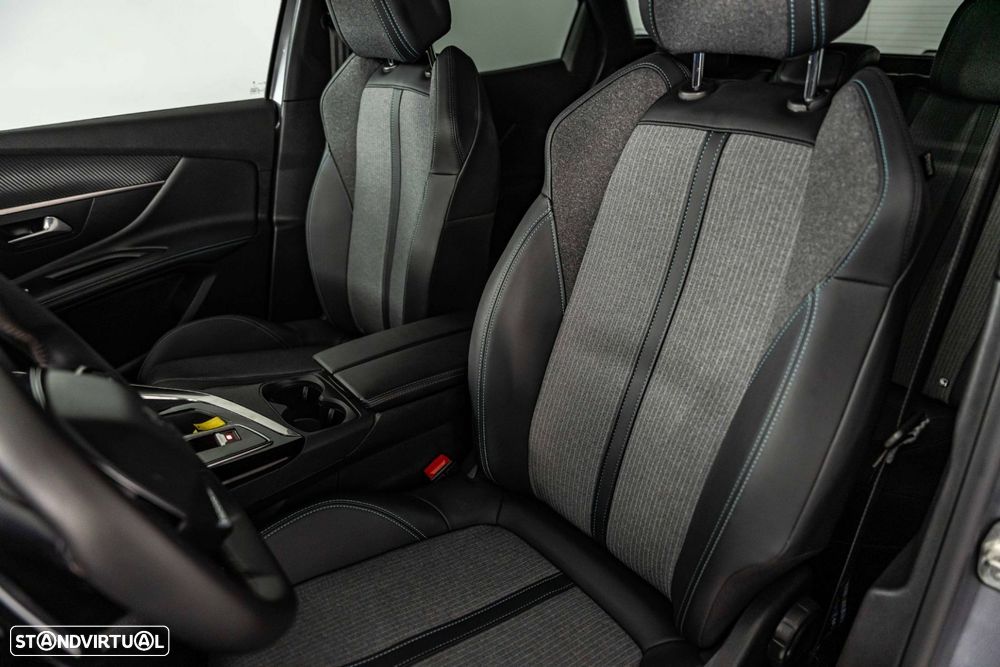 Peugeot 3008 1.6 Hybrid Allure Pack e-EAT8 - 13