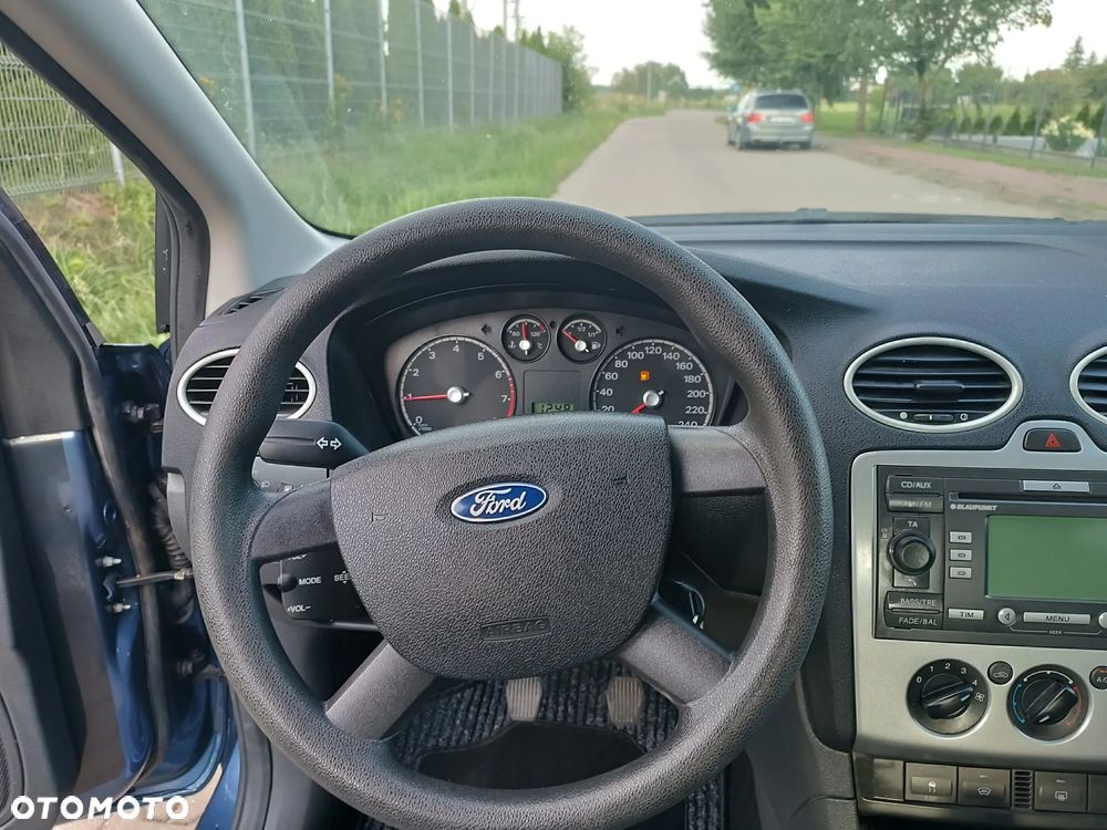 Ford Focus 1.6 Ti-VCT Fun - 31