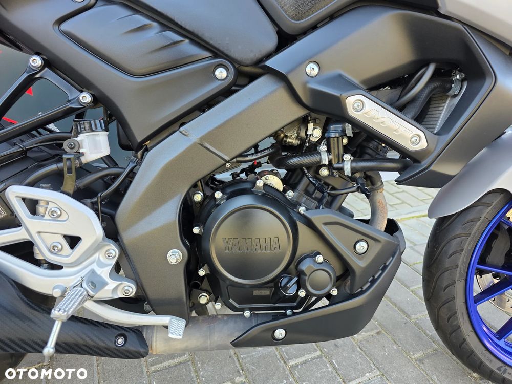 Yamaha MT - 21