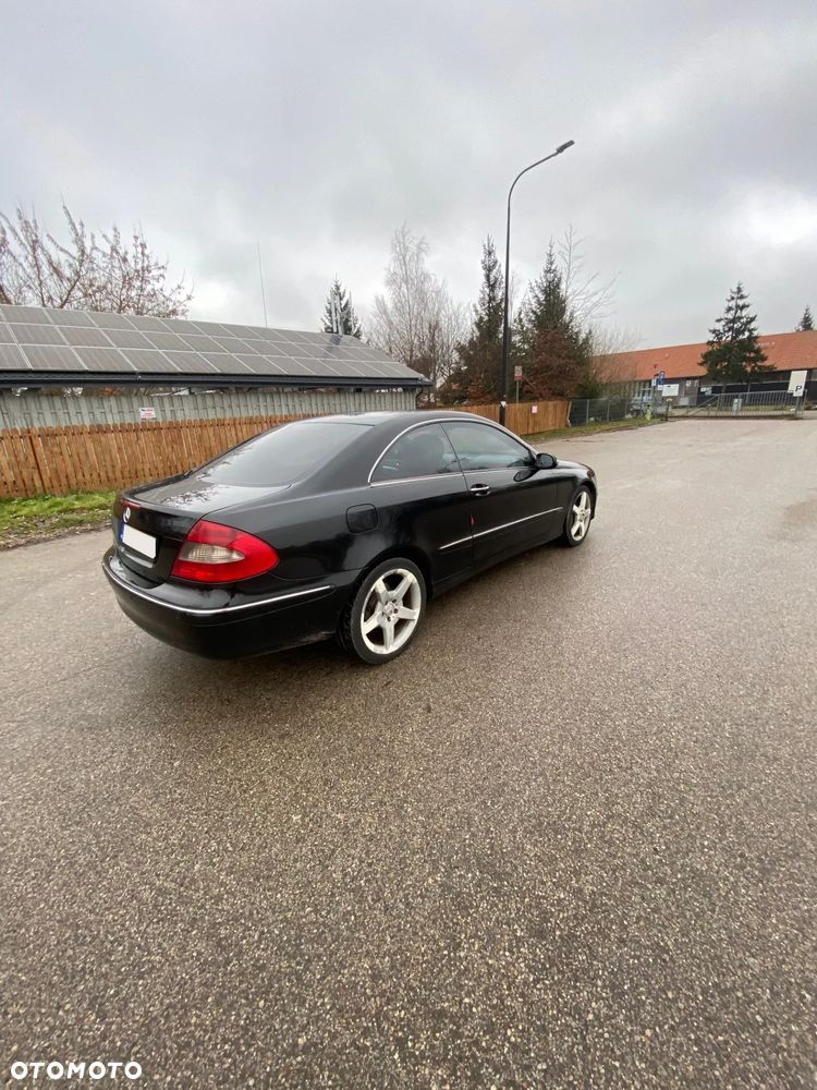 Mercedes-Benz CLK - 5