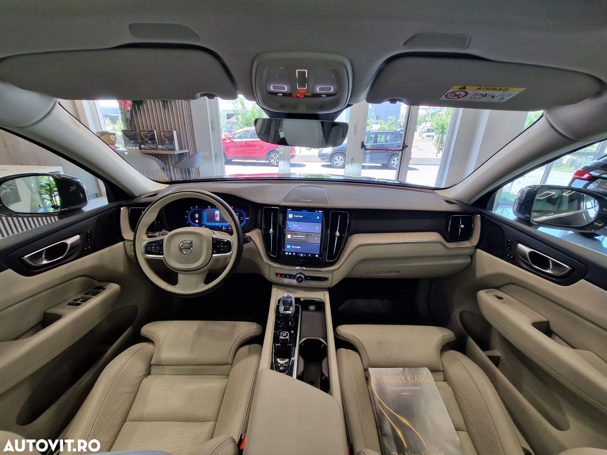 Volvo XC 60 T6 AWD Recharge Geartronic Inscription - 32