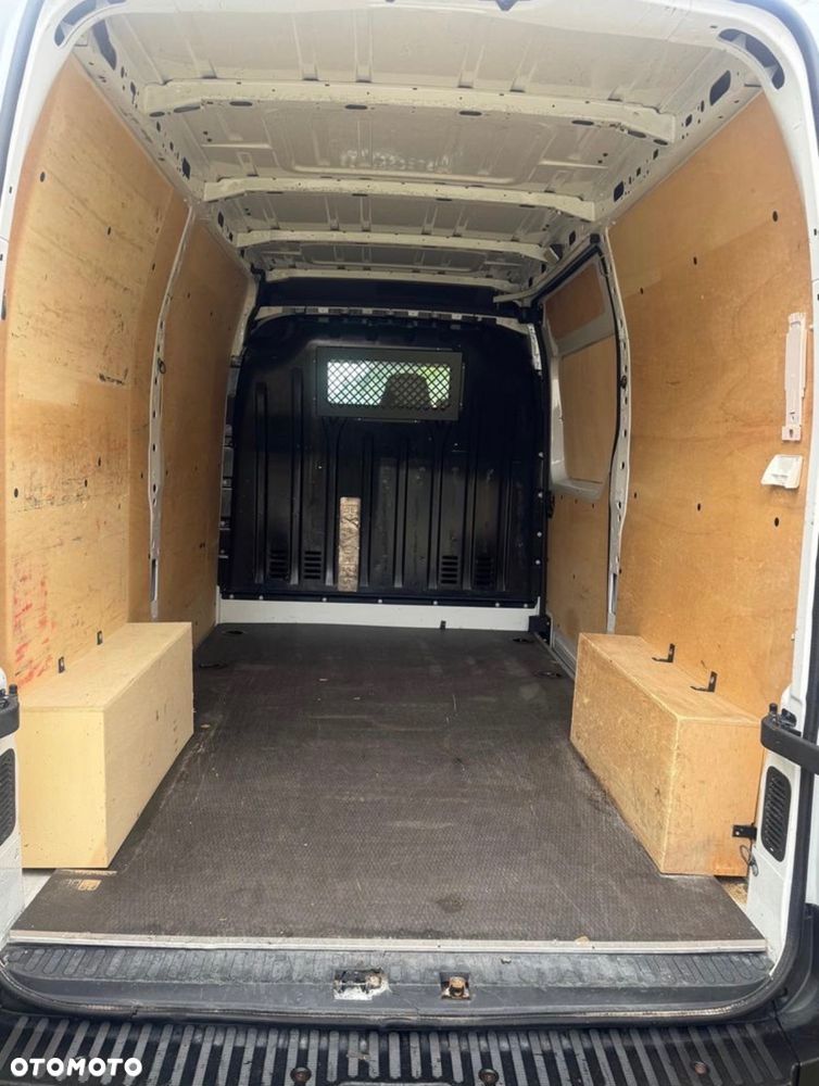 Renault Master - 15