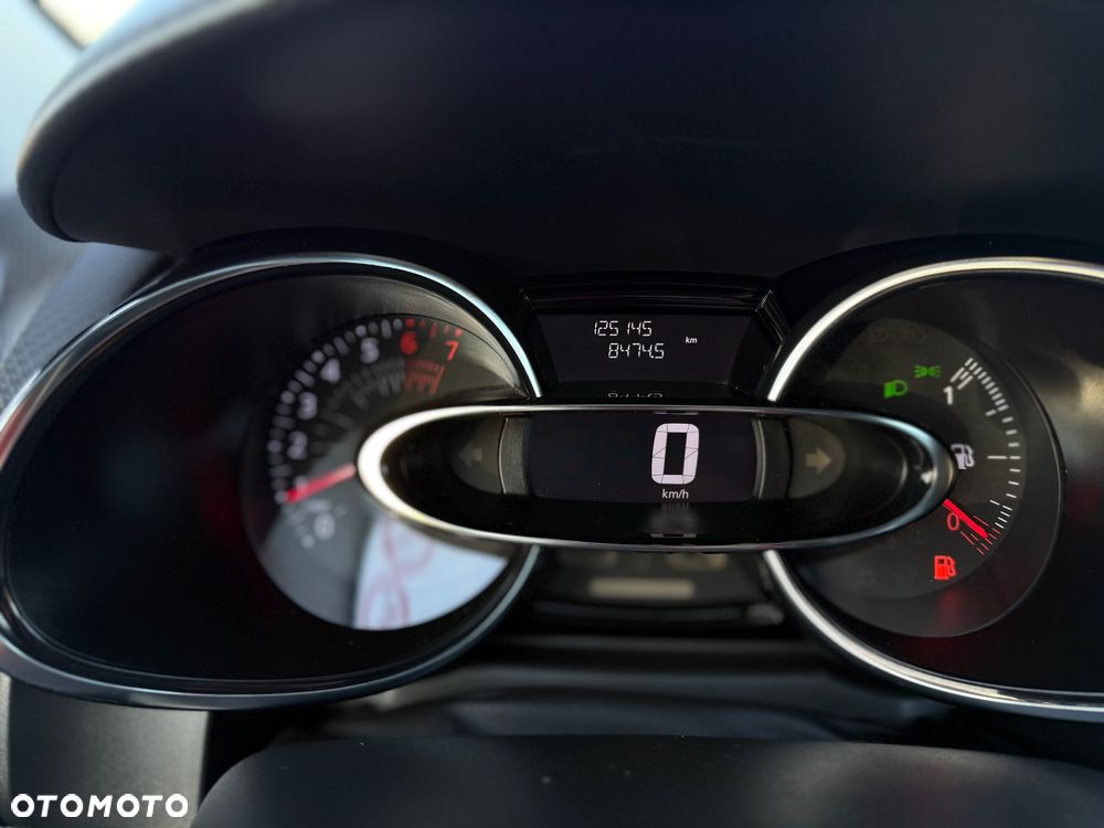 Renault Clio 0.9 TCe Techno Feel - 13