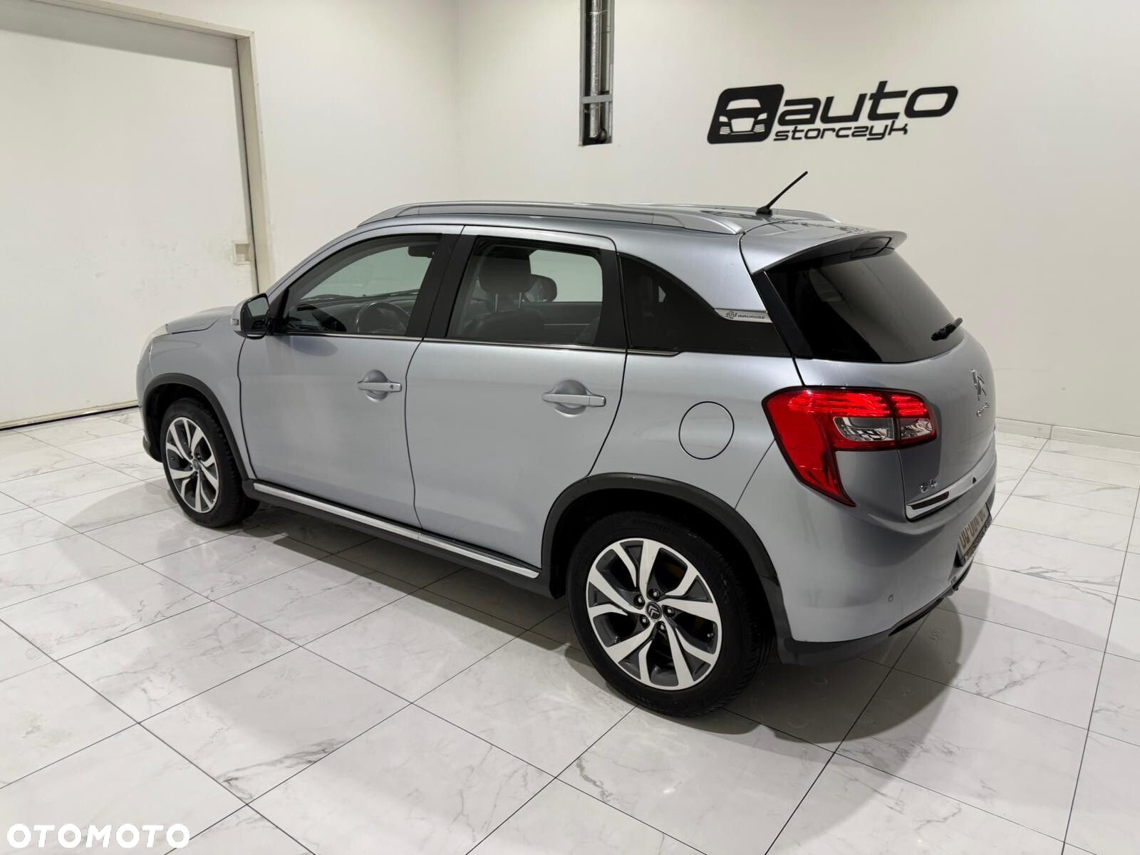 Citroën C4 Aircross - 9
