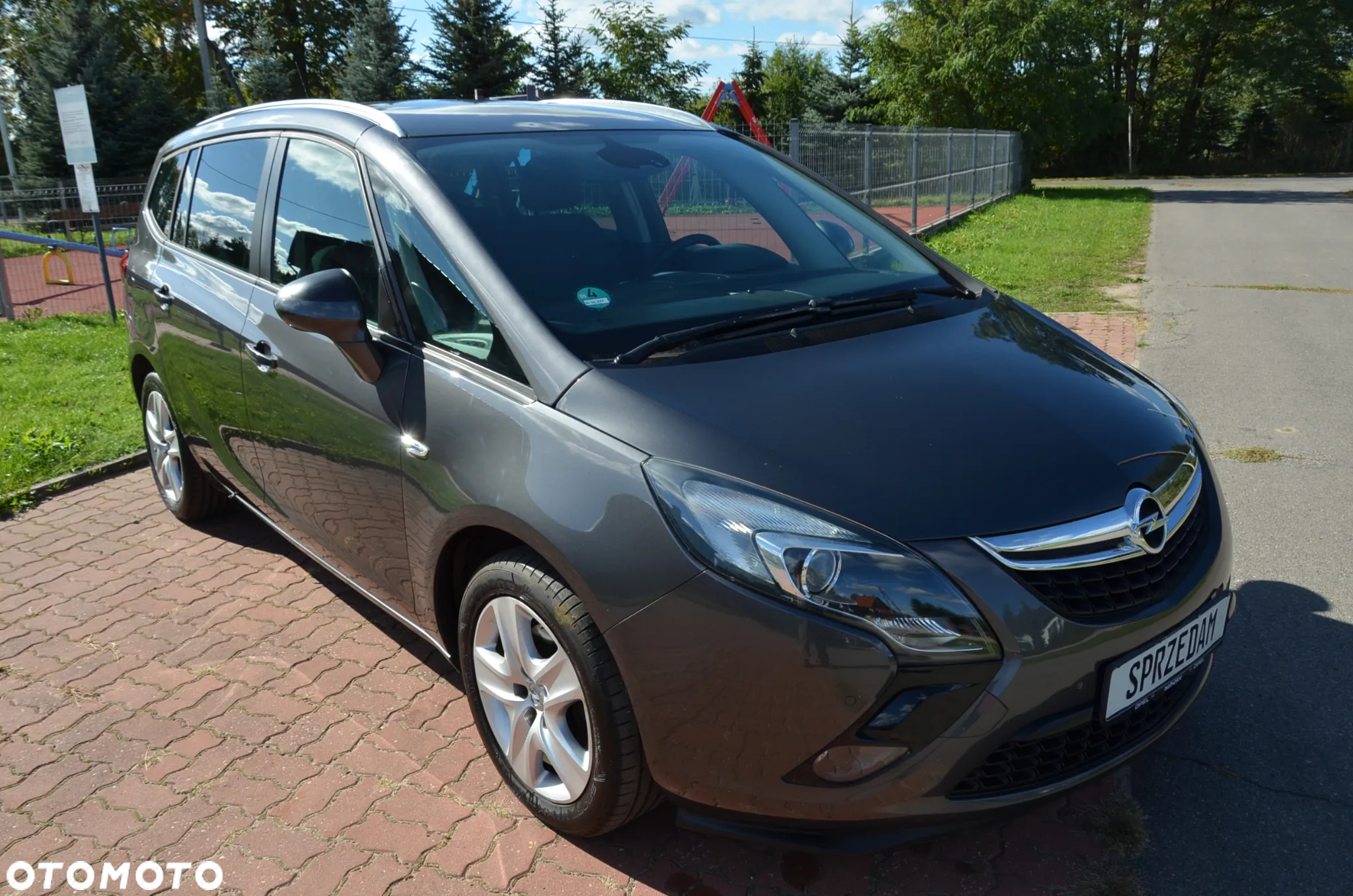 Opel Zafira Tourer 2.0 CDTI Edition - 25