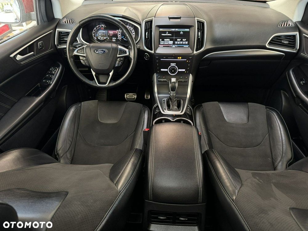Ford Edge 2.0 TDCi Twin-Turbo 4WD ST-Line - 23
