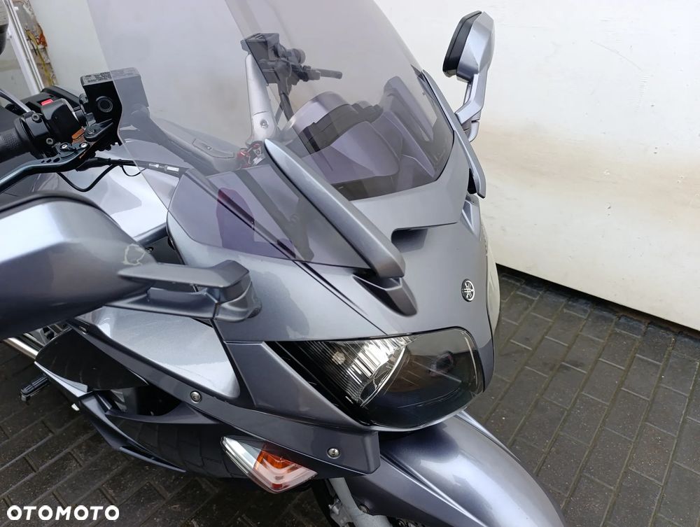 Yamaha FJR - 32