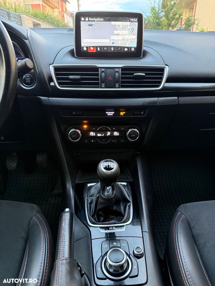 Mazda 3 SKYACTIV-G 120 NAKAMA - 20