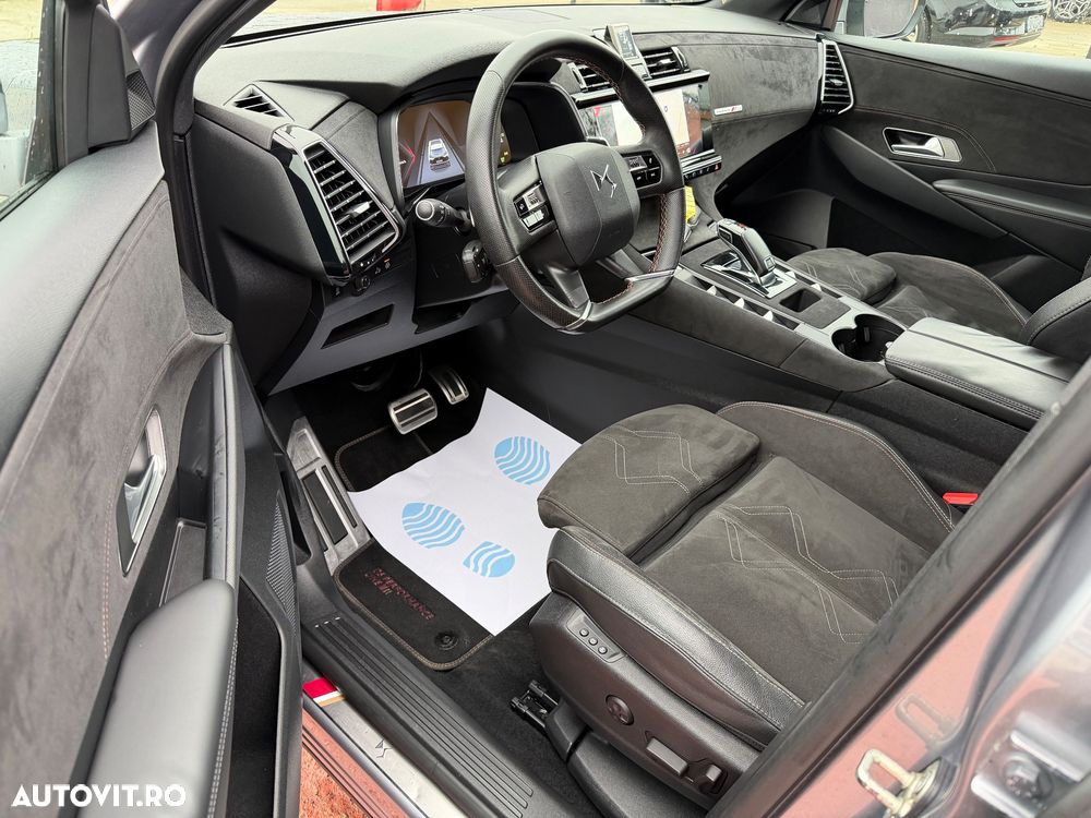 DS Automobiles DS 7 Crossback - 17