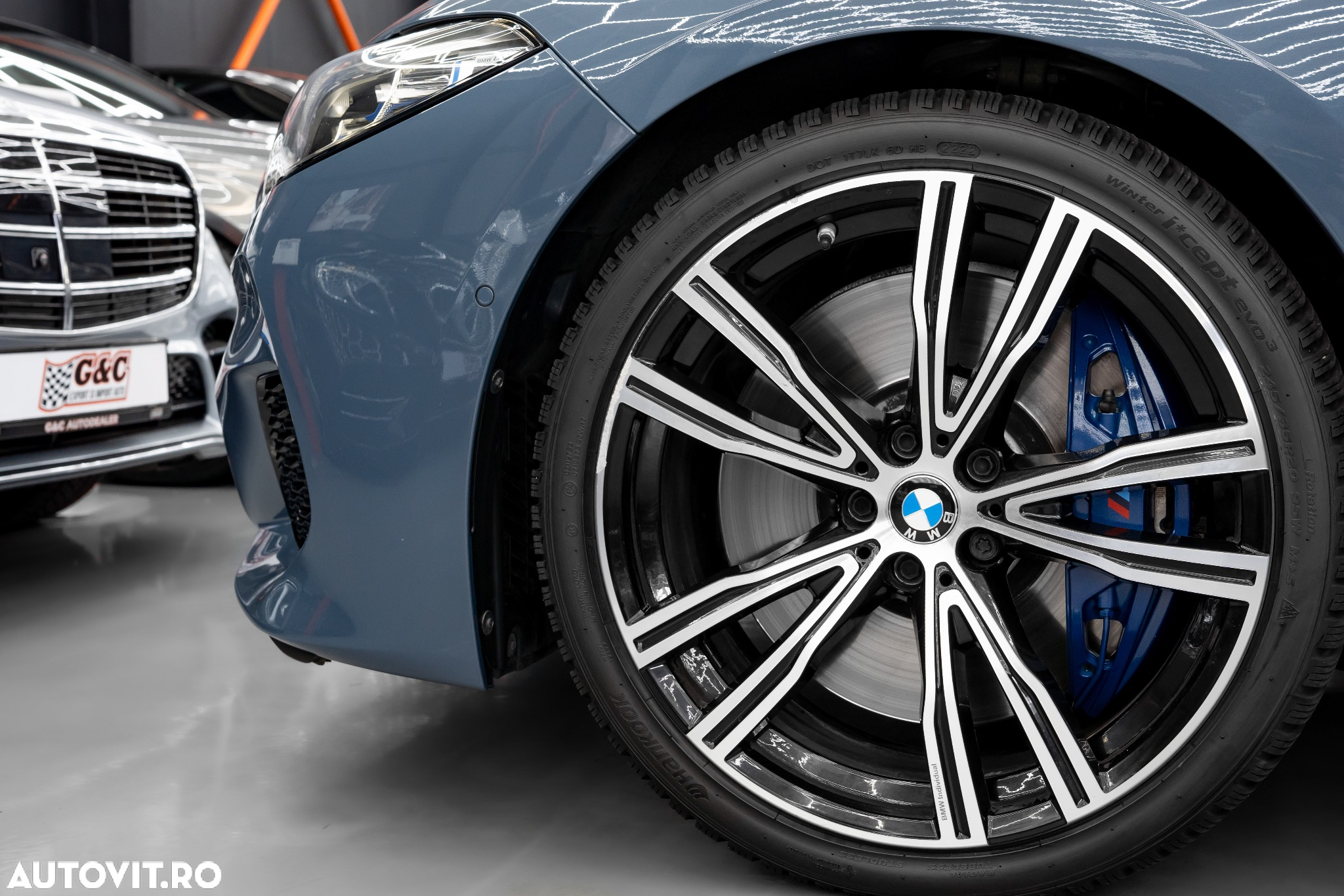 BMW M8 M850i xDrive AT - 9