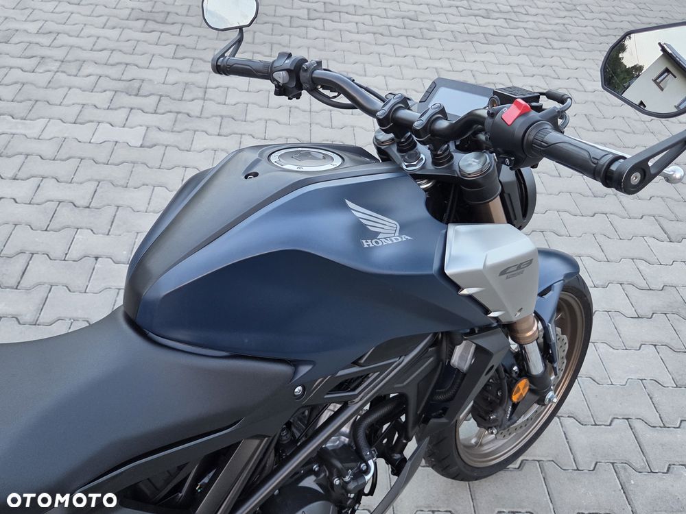 Honda CB - 37