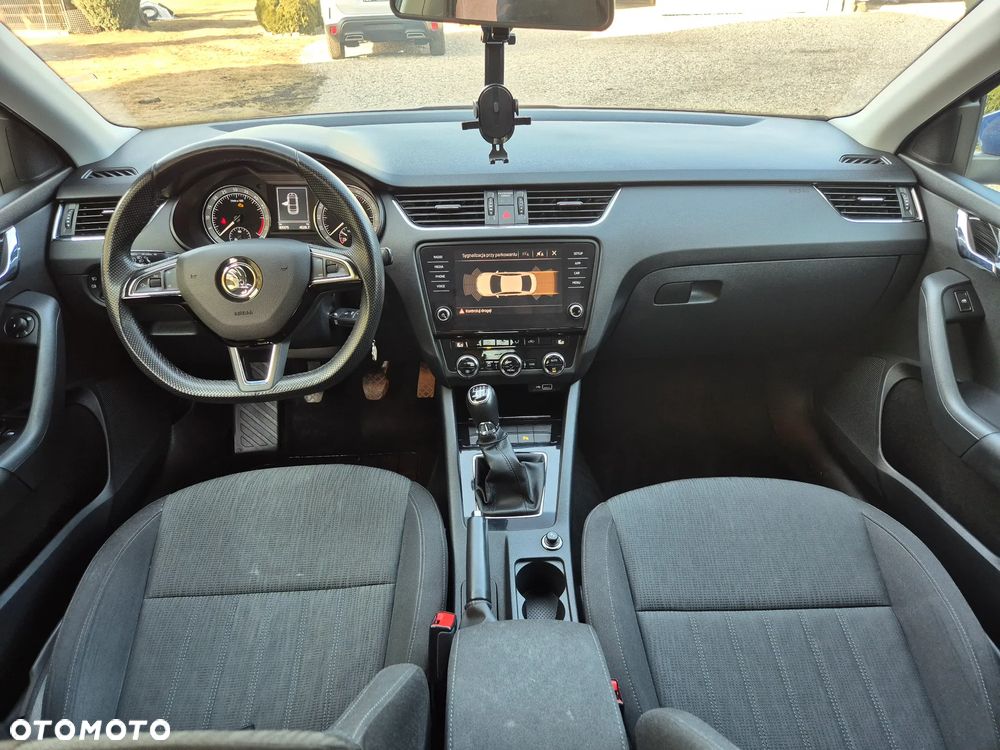 Skoda Octavia 2.0 TDI Style - 8