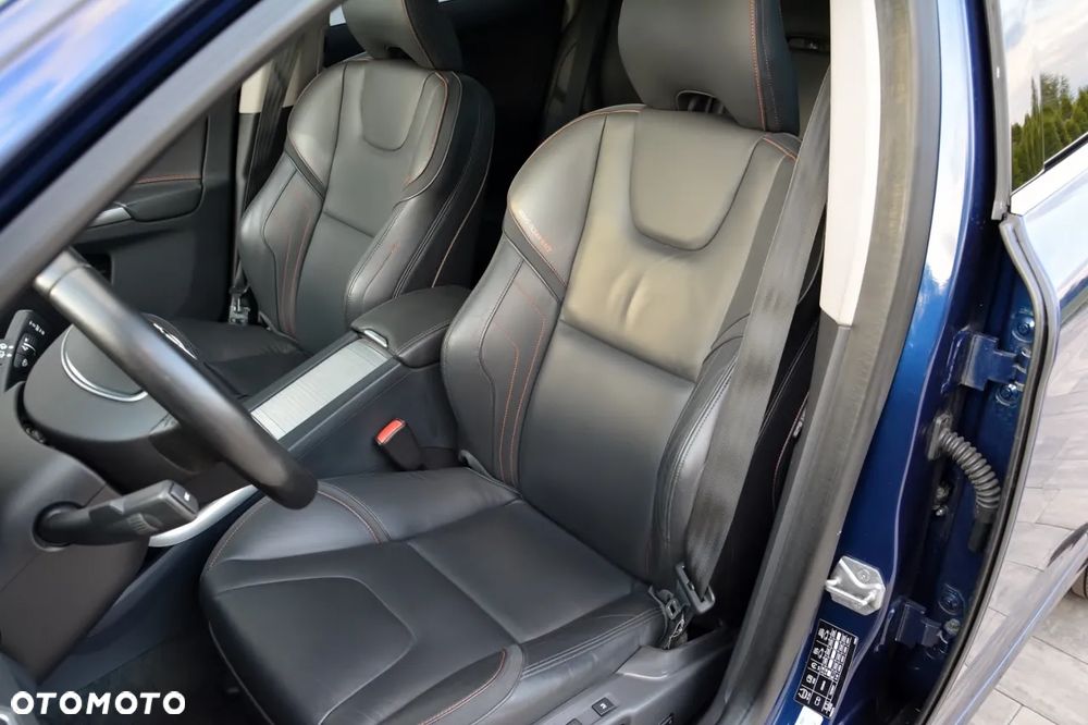 Volvo XC 60 D4 Geartronic Ocean Race - 12