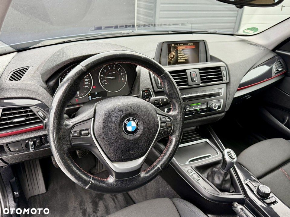 BMW Seria 1 116i Sport Line - 18