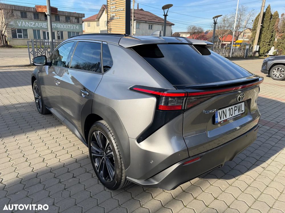 Toyota BZ4X 150 KW FWD (4x2) Luxury - 8