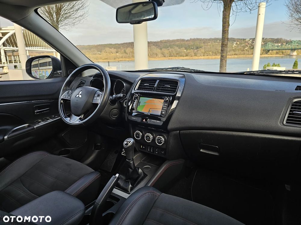 Mitsubishi ASX 1.6 2WD Intense - 36