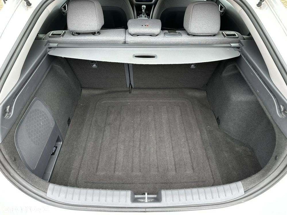 Hyundai IONIQ Hybrid Premium - 18