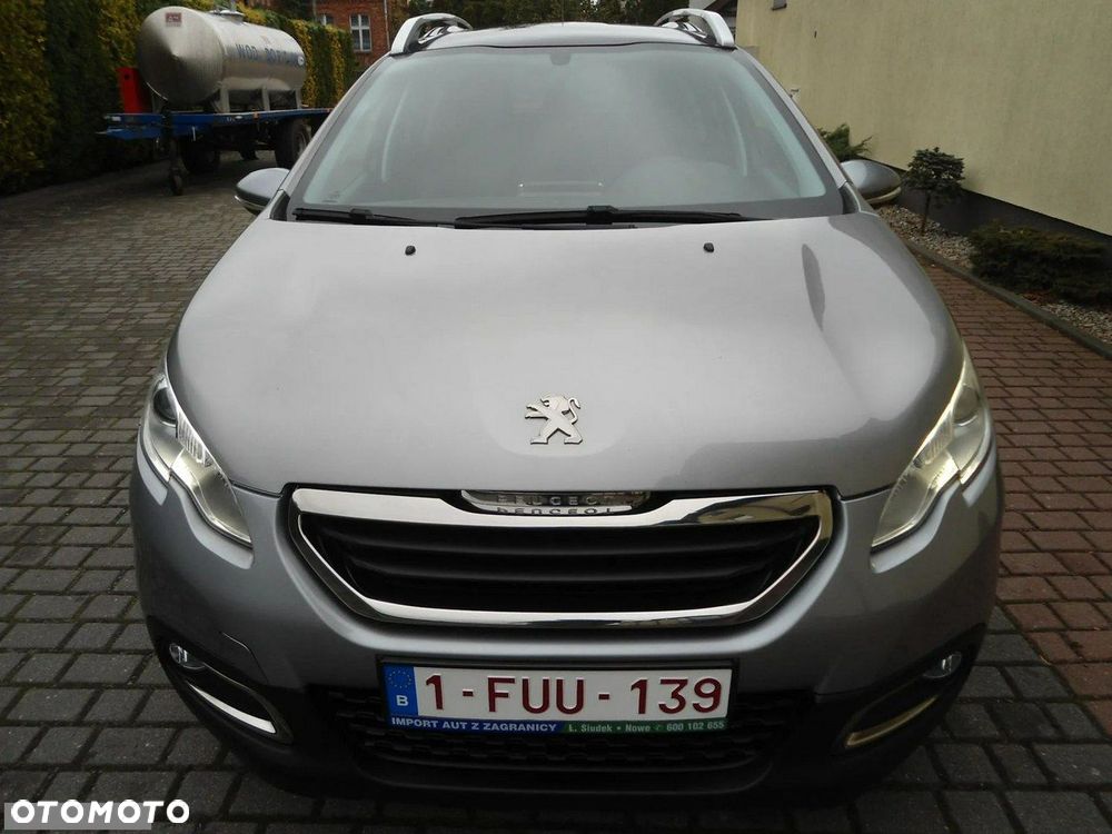 Peugeot 2008 1.6 e-HDi Allure S&S - 20